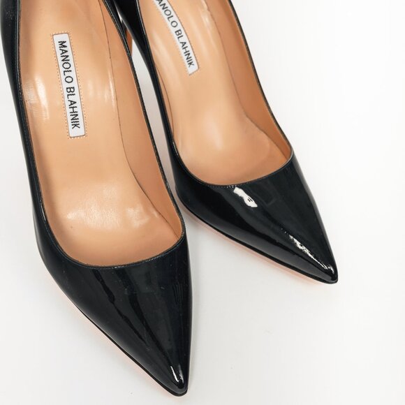 Manolo Blahnik BB Midnight-Blue Patent Leather Pointed-Toe Pumps - Picture 6 of 8